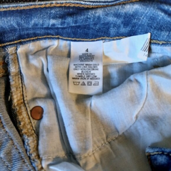 Aero Jeans - Picture 5 of 5